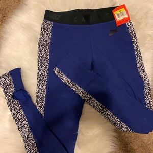 Brand new with tags Nike leggings